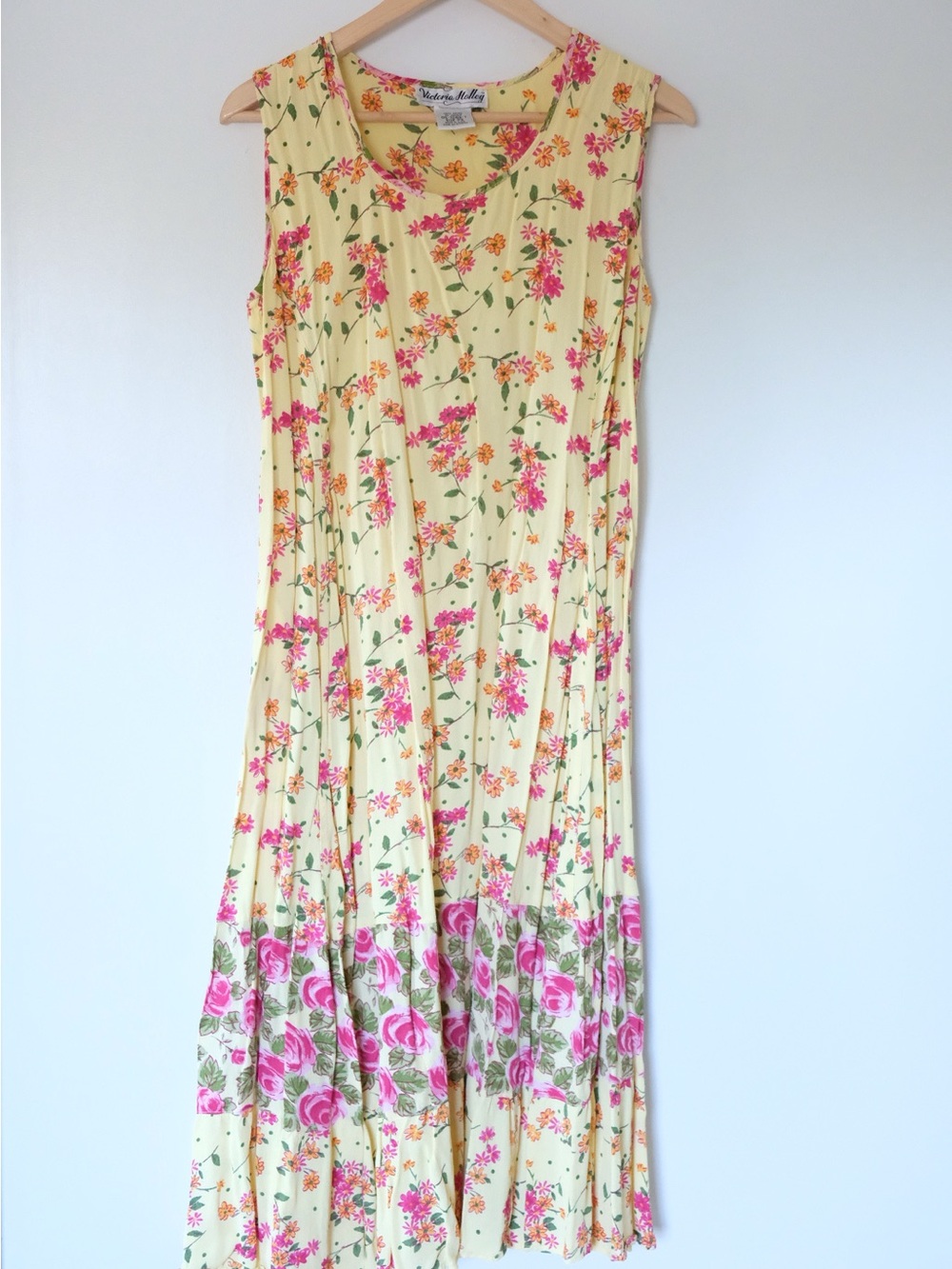 Vintage Victoria Holley 90s Floral Midi 100% Rayon Romantic Boho Sundress